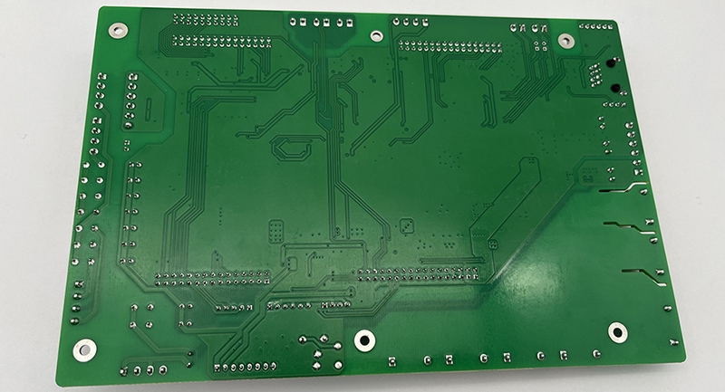 如何選擇smt貼片加工廠,需要注意哪些方面的問題?